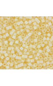 Miyuki delica Beads 11/0 - Matted transparent crystal ivory luster DB-1287